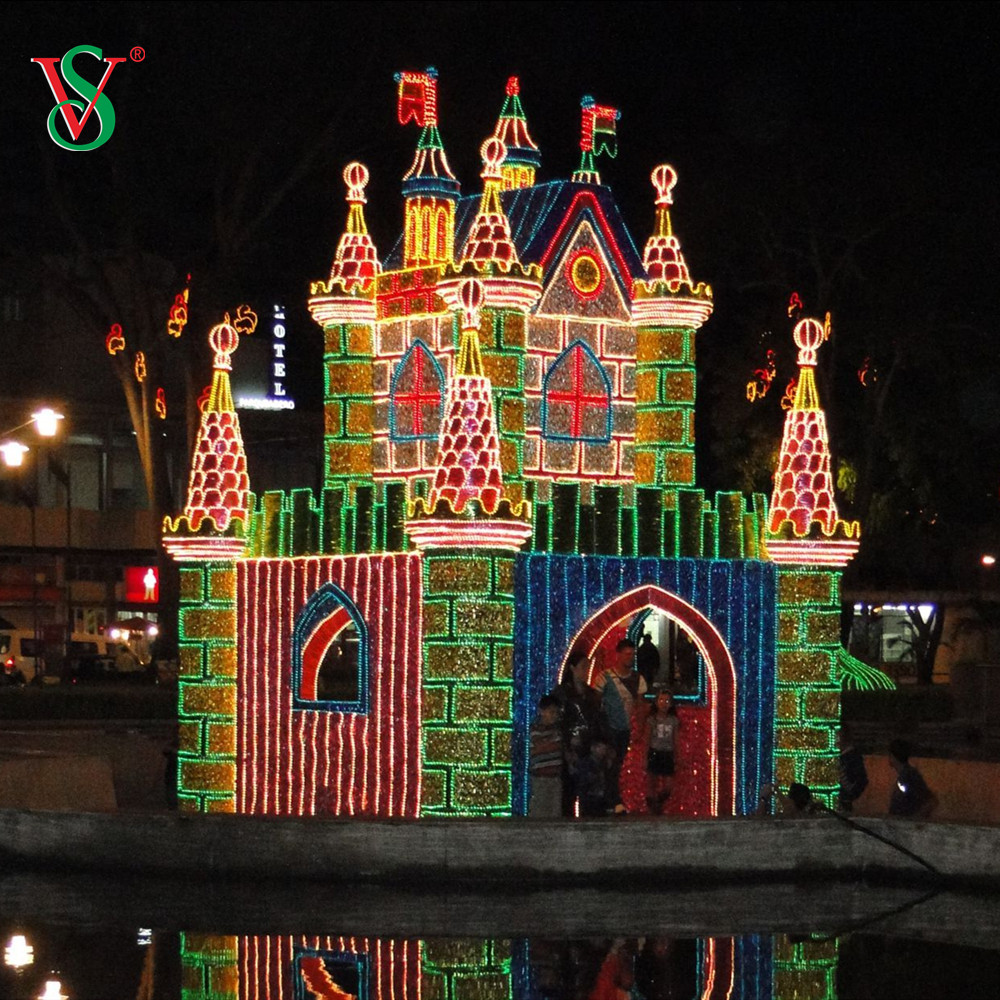 Открытый День Хэллоуина Мотив Огни Украшения Большой Замок Башня Скульптура Мотив Огни